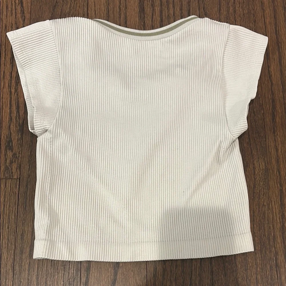 White Ribbed Urban Outfitters Crop Top - Picture 3 of 3